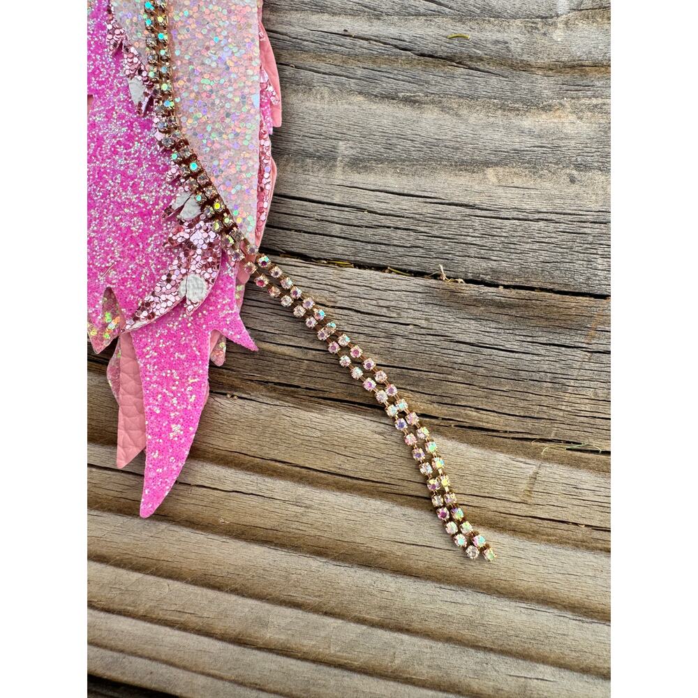 Keep It Gypsy NWT Pink Glitter Feather Statement Earrings Western Boho - Picture 3 of 4